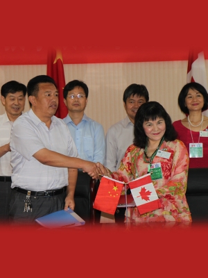 China Anhui Bozhou TCM Professional Institute Dean <br/>- Li Gang